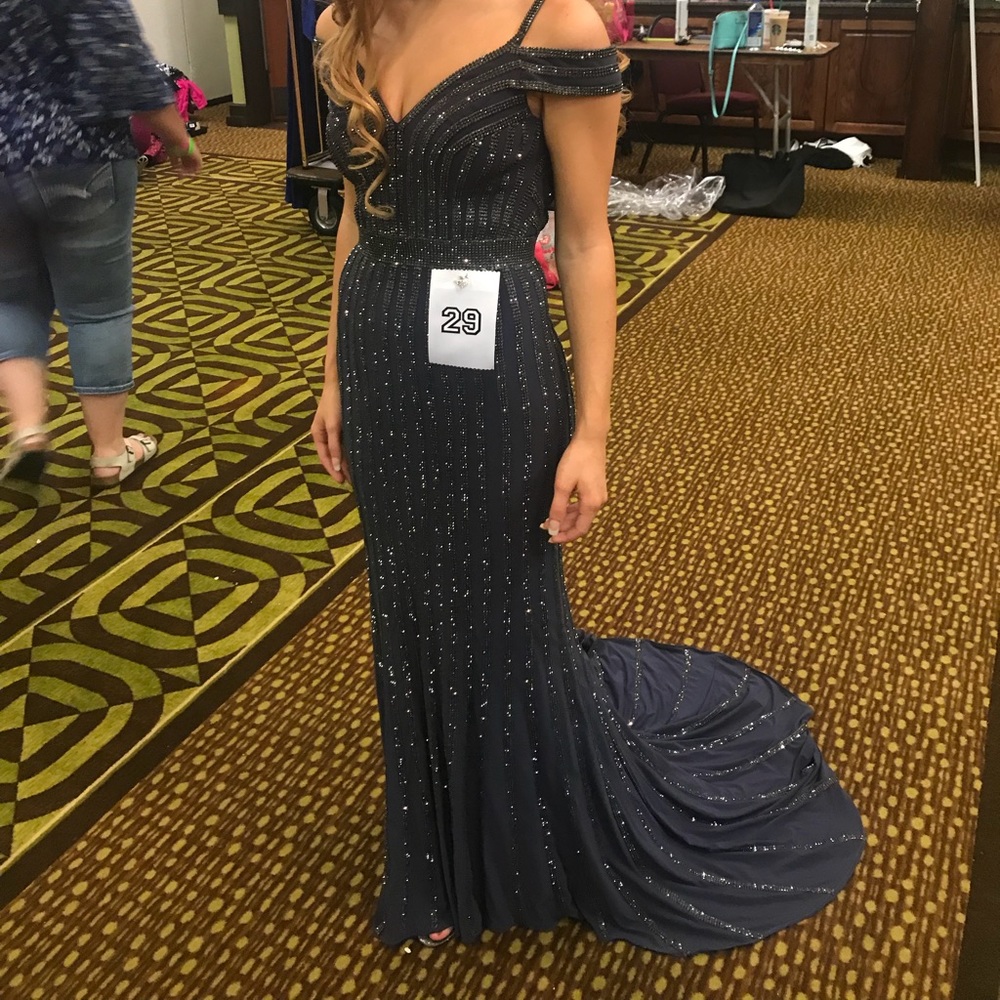 Jovani Dress - Picture 2 of 8